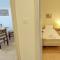 Lourantos Studios & Apartments