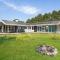 Gorgeous Home In Knebel With Sauna - Skødshoved Strand