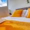Stylish 2 bed flat in Basingstoke By 20Property Stays Short Lets & Serviced Accommodation