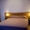Palm Sea Suite 17