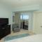 Golf cart. Remodeled condo! Westwinds 4727 Gulf front. Larger floorplan!! Wonderful pool - ديستين Golf cart. Remodeled condo! Westwinds 4727 Gulf front. Larger floorplan!! Wonderful pool - ديستين