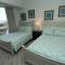 Sleeps 8 - Renovated Beachfront Condo at Westwinds, Sandestin with Gulf Views, Private Beach Access - ديستين