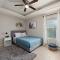 Cozy 3 Bed 2 Bath Apartment, Near Shopping Plazas, Expressway and Free Parking