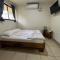 Le Petit Hotel