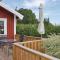 Awesome Home In Löttorp With Kitchen