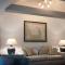 Blue Vieira Cottage
