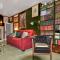 Amazing Home In Sernhac With Wifi - Sernhac