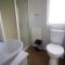 Caravan With Decking Within Walking Distance To Hunstanton Beach Ref 23054S - Hunstanton