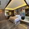 Song Xia Motel