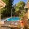 Apartment TinyHouse mit Pool, Outdoor Whirlpool und Garten