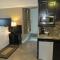 Dockside Suites