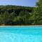 Nature calme piscine privée chauffée 7 jours minimum - 布鲁良