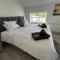 Rooms At Mcternans