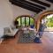 5040 Casa Markoli