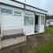 82, Belle Aire, Hemsby - Two bed chalet, sleeps 5, bed linen and towels included - pet friendly