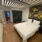 BLACKLAKE OTEL