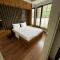 BLACKLAKE OTEL
