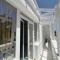 3 Bedroom House included free car rental