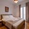 SOKOS Residence, 1' walk from Aghios Ioannis Metro - Atene