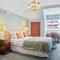 Wellesley Boutique Hotel