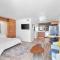 Walkable DTPH Studio w/ Pool and Parking