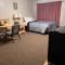 Oswego Inn - Oswego