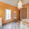 APPARTEMENT DERNIER ETAGE DANS BASTIDE