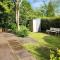 Beautiful House And Elevated Garden In Bridgnorth