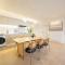 Warm Four Bedroom Apartment with Huangpu River View