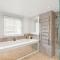 Veeve - Heart of Hampstead - London