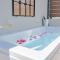 Elounda Helios Luxury Apartment with Rooftop Jacuzzi