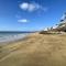 Casita Mara! 2’ Line to the sea, shops and bar’s