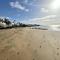 Casita Mara! 2’ Line to the sea, shops and bar’s