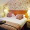 Wateredge Inn- The Inn Collection Group