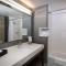 Courtyard by Marriott Boston Littleton