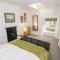 10 Westgate Hill