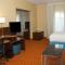 Peach Tree Inn and Suites