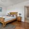 Luxury House, SeaViews, En-Suites & Private Pool