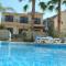 Three bedroom villa with private pool and landscaped garden close to the beach