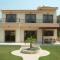 Three bedroom villa with private pool and landscaped garden close to the beach