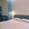 Salt n Blue Villa Palase