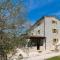 Casa Rustica Dva Baladura Apartments