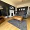 A Spacious Flat with Character - Private Car Space - 佩斯利