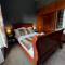A Spacious Flat with Character - Private Car Space - 佩斯利