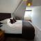 Queenswood Hotel