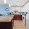 Laketown Wharf #1319 by Nautical Properties