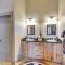 Updated Rustic-Chic Condo on Ourays Main Street! - أوراي