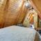 Lakefront A-Frame Cabin with Community Perks