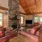 Reel Bliss Cabin - Cozy rustic interiors Wifi fireplace and lake access - Marblehill