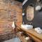 The Goodman: Front Street Flats
